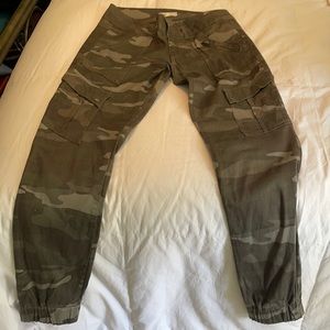 Camouflage joggers